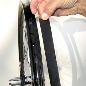 Fita De Aro Tubeless Gorilla Tape 9,14 M x 25mm Importada EUA